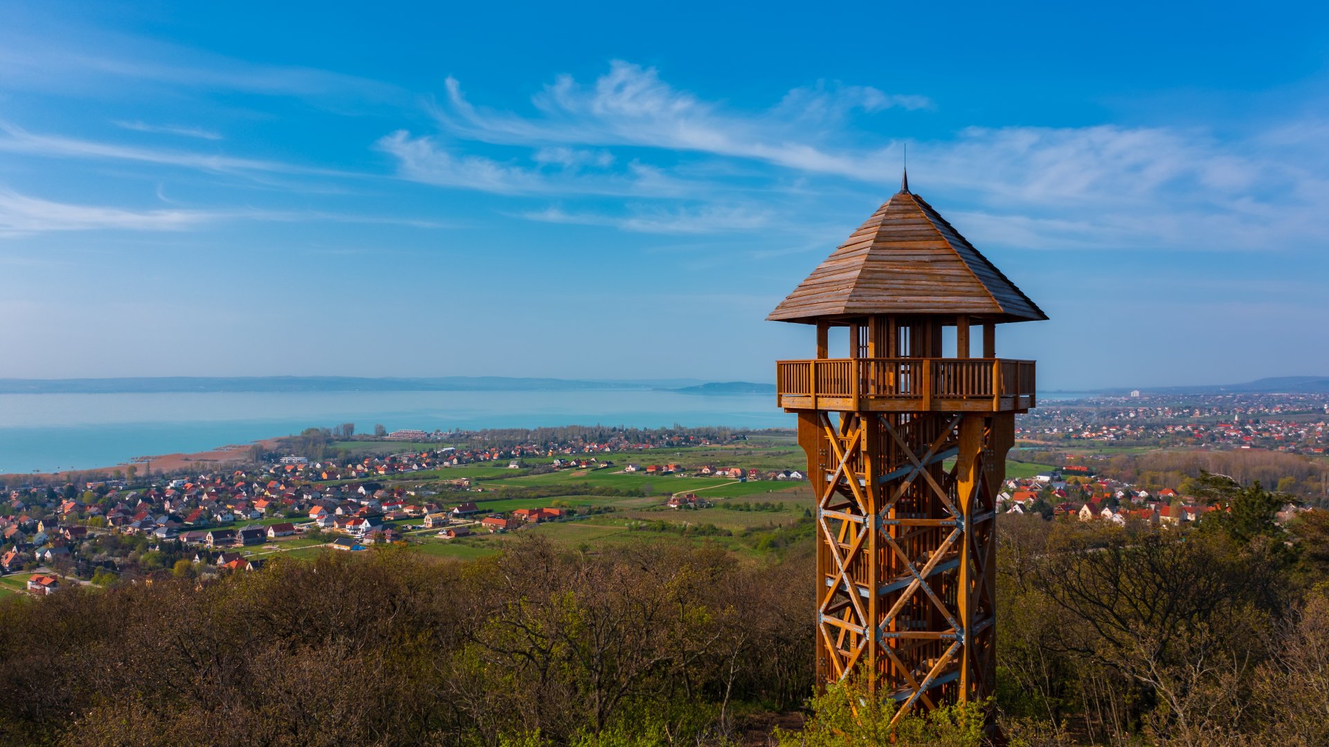 Legszebb kilátók Ajka környékén: Lélegzetelállító panorámák és természeti szépségek