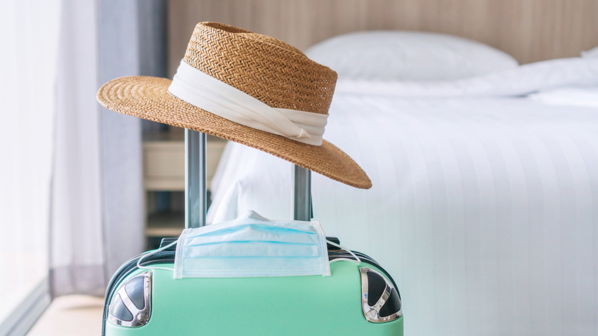 Lista csomagoláshoz: 8 dolog, amit nem árt bepakolni, ha utazni indul a koronavírus alatt